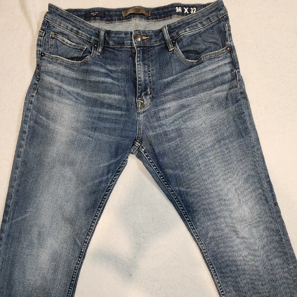 Stylish Men's Denim Jeans